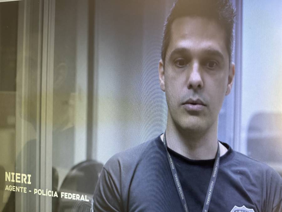 Aeroporto: Área Restrita': agente da Polícia Federal que aparece em série  de Tv é suspeito de integrar esquema de contrabando de ouro - Portal OZK